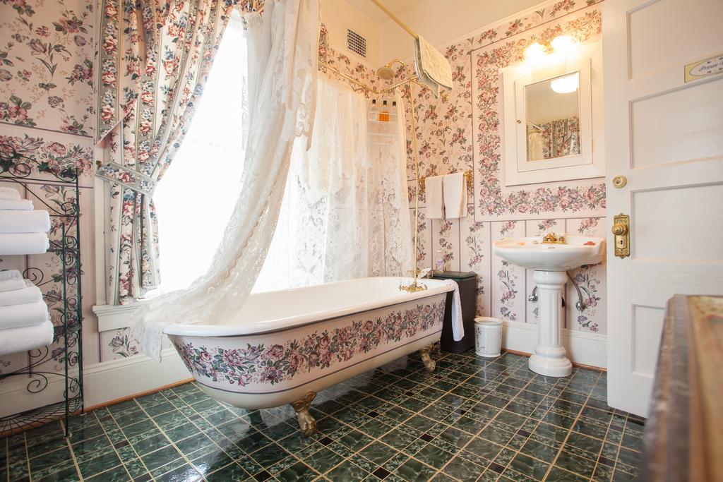 Lion And The Rose Victorian Guest House Portland Eksteriør bilde